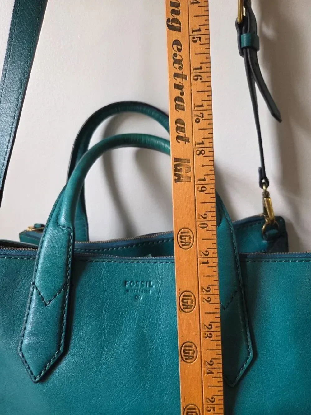 EUC BEAUTIFUL FOSSIL COW HIDE GENUINE LEATHER TEAL SATCHEL